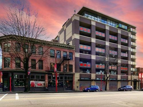 203 718 Main Street, Vancouver, BC 