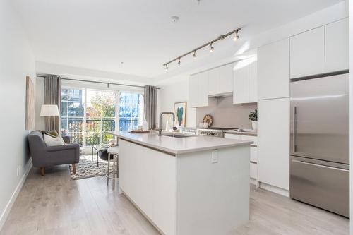 207 2141 E Hastings Street, Vancouver, BC 