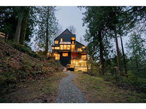 12680 Ansell Street, Maple Ridge, BC 