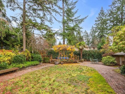 1895 Layton Drive, North Vancouver, BC 