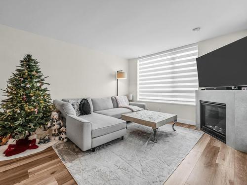 210 1485 W 6Th Avenue, Vancouver, BC 