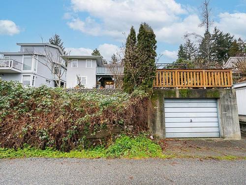 5644 Patrick Street, Burnaby, BC 