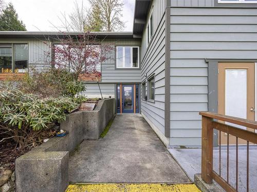 873 Baycrest Drive, North Vancouver, BC 