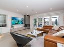 6341 Argyle Avenue, West Vancouver, BC 