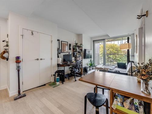 502 1480 Howe Street, Vancouver, BC 