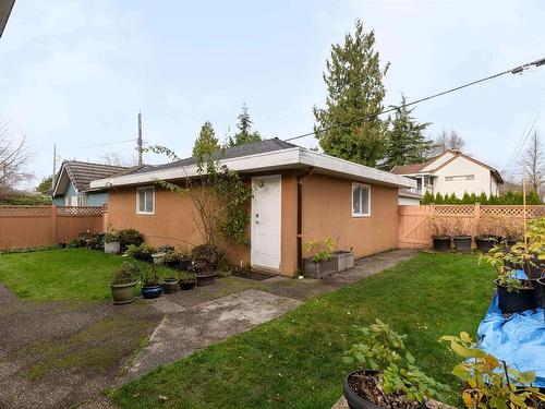 2747 W 19Th Avenue, Vancouver, BC 