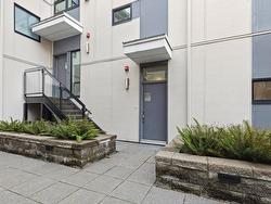 315 9350 UNIVERSITY HIGH STREET  Burnaby, BC V5A 0B6