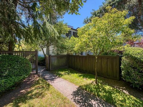 11 3350 Rosemont Drive, Vancouver, BC 