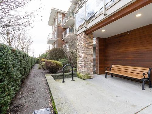 315 1033 St. Georges Avenue, North Vancouver, BC 