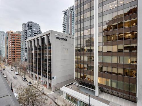 613 1010 Howe Street, Vancouver, BC 