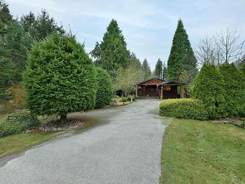 1679 Field Road, Sechelt, BC 