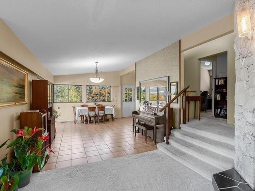 5578 Oakglen Drive, Burnaby, BC 