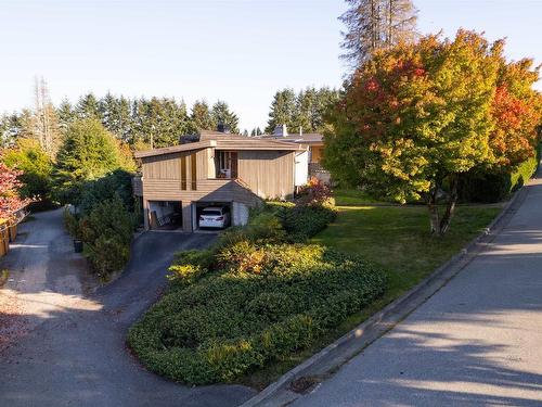 5578 Oakglen Drive, Burnaby, BC 