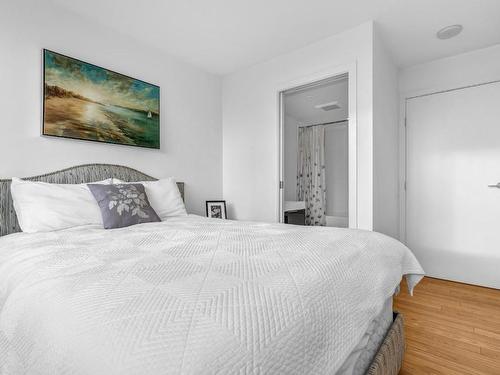 2302 1325 Rolston Street, Vancouver, BC 