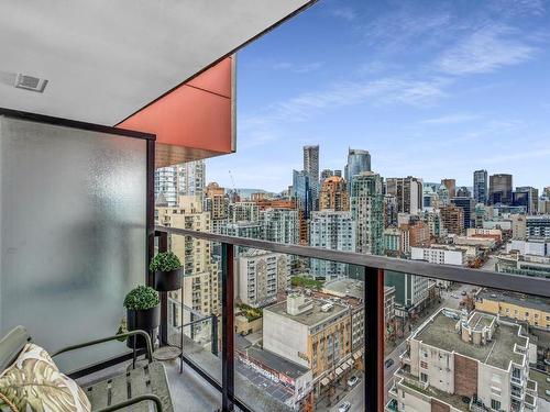 2302 1325 Rolston Street, Vancouver, BC 