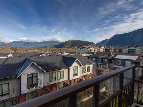 419 1211 Village Green Way, Squamish, BC 