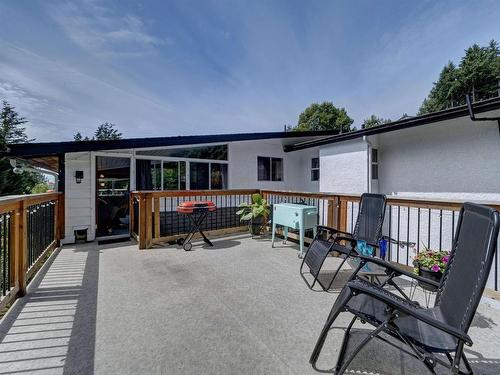 5218 Radcliffe Road, Sechelt, BC 