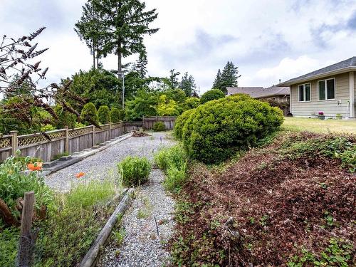 6379 Oracle Road, Sechelt, BC 