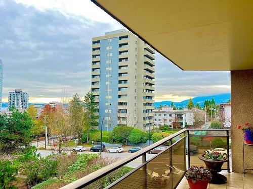 303 444 Lonsdale Avenue, North Vancouver, BC 