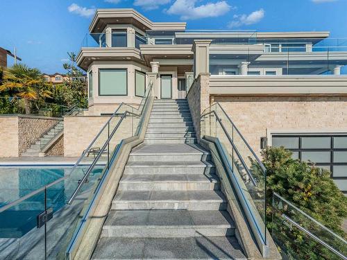 2382 Westhill Drive, West Vancouver, BC 