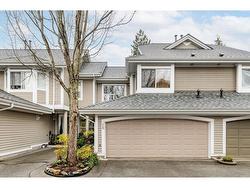 10 650 ROCHE POINT DRIVE  North Vancouver, BC V7H 2Z5