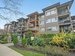 303 3156 DAYANEE SPRINGS BOULEVARD  Coquitlam, BC V3E 0B7