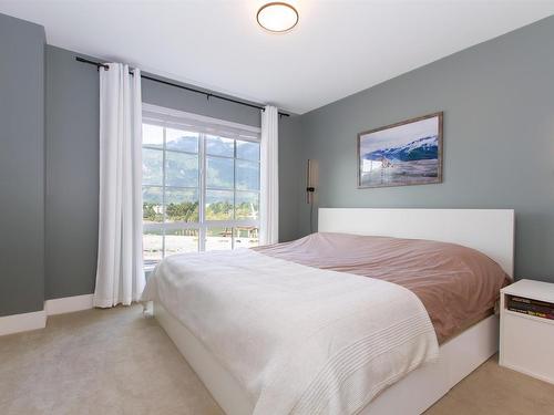 37989 Helm Way, Squamish, BC 