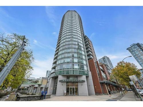 807 58 Keefer Place, Vancouver, BC 