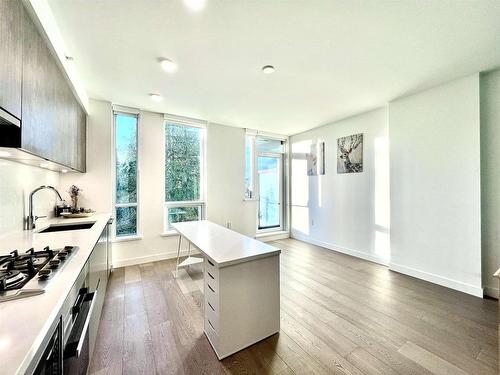 312 4240 Cambie Street, Vancouver, BC 