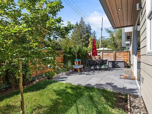 142 2060 Curling Road, North Vancouver, BC 