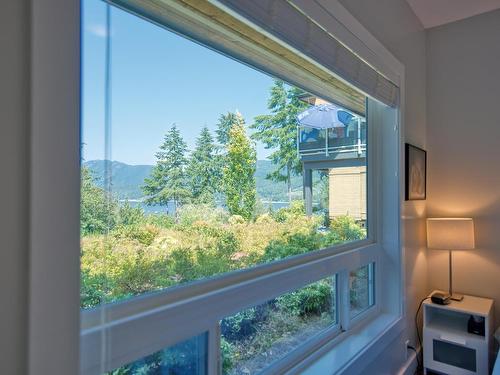 1 5778 Marine Way, Sechelt, BC 