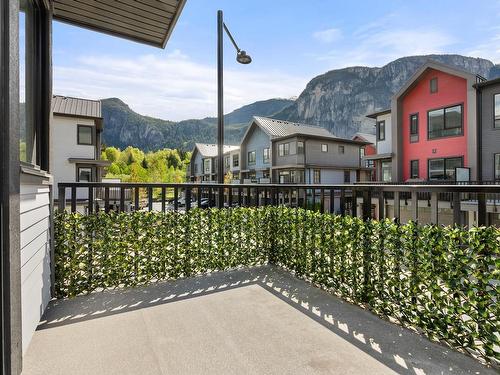 1369 Marinaside Place, Squamish, BC 