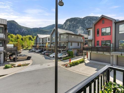 1369 Marinaside Place, Squamish, BC 