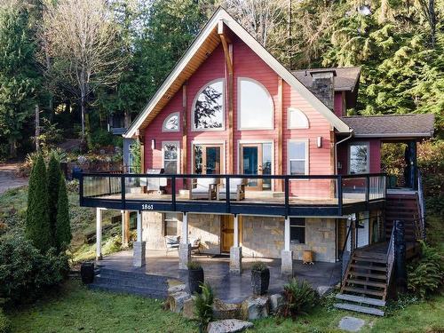 1861 North Road, Gibsons, BC 