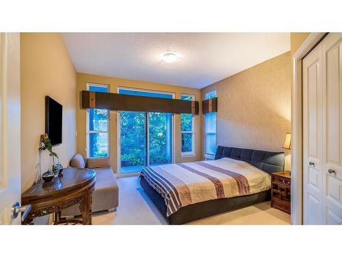 4918 Edendale Lane, West Vancouver, BC 