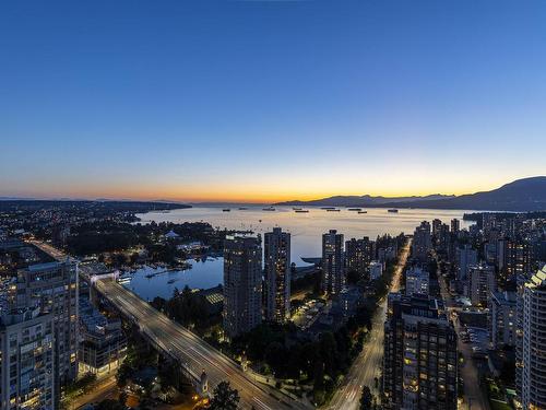 3602 889 Pacific Street, Vancouver, BC 