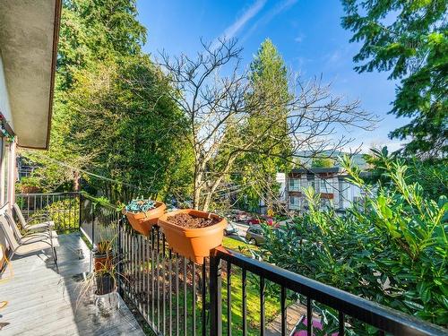 3003 Sunnyhurst Road, North Vancouver, BC 