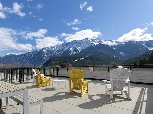 304 7445 Frontier Street, Pemberton, BC 