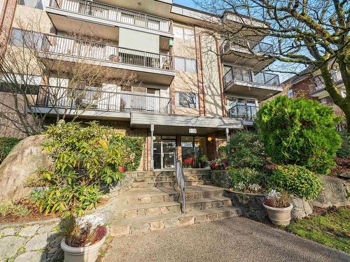 102 120 E 5Th Street, North Vancouver, BC 