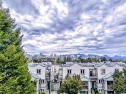 306 638 W 7TH AVENUE  Vancouver, BC V5Z 1B5