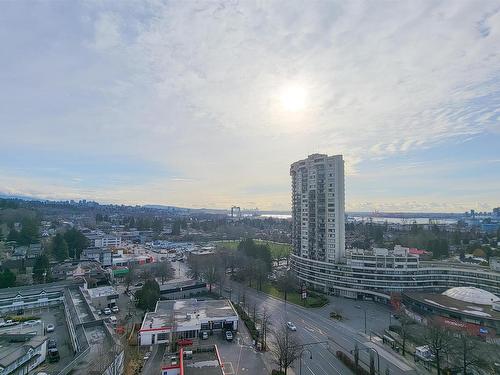 1302 1632 Lions Gate Lane, North Vancouver, BC 