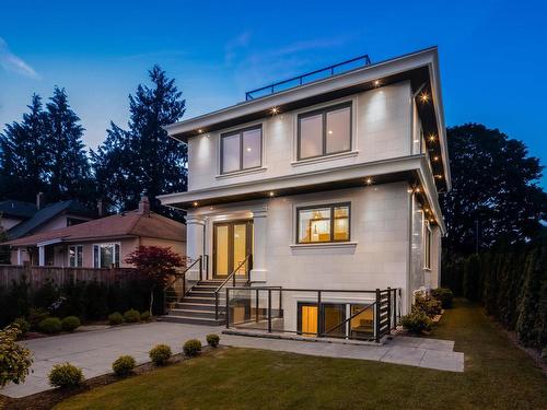 3708 W 1St Avenue, Vancouver, BC 