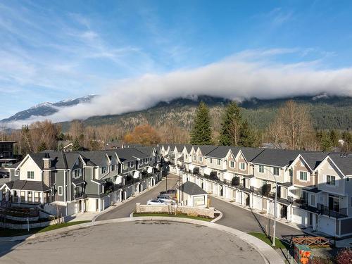 17 7360 Crabapple Court, Pemberton, BC 