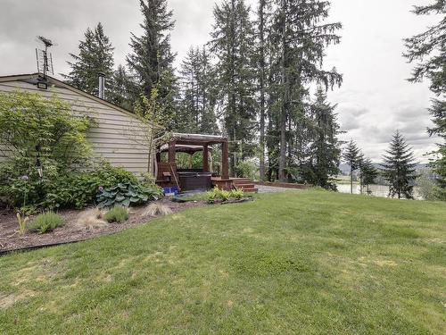 26521 Lougheed Highway, Maple Ridge, BC 