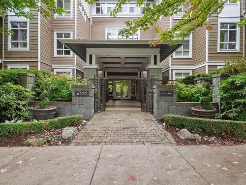 311 6279 Eagles Drive, Vancouver, BC 