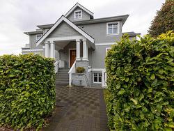 1805 Stephens Street  Vancouver, BC V6K 3V8