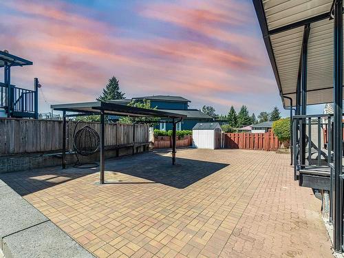 6707 Gordon Avenue, Burnaby, BC 