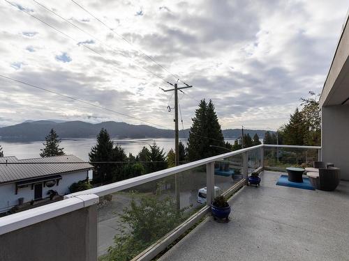 511 Central Avenue, Gibsons, BC 