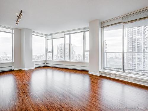 2105 188 Keefer Place, Vancouver, BC 