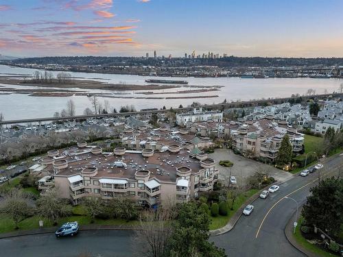 302 70 Richmond Street, New Westminster, BC 